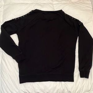 Guess sweater